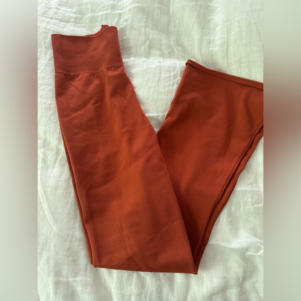NWT Nike Women's Burnt Orange high rise pants